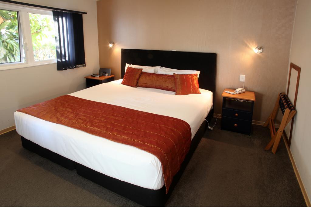 وايتيانغا Admiralty Lodge Motel المظهر الخارجي الصورة