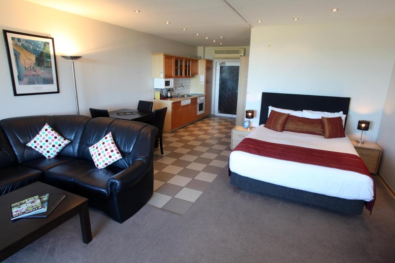 وايتيانغا Admiralty Lodge Motel المظهر الخارجي الصورة